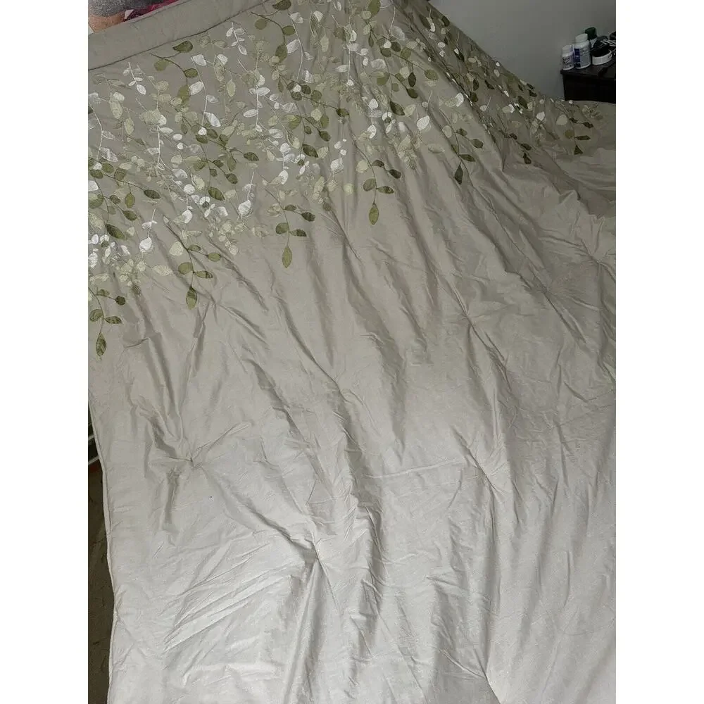 Victoria Classics Embroidered Floral‎ Leaves King Comforter Vintage Cream green
